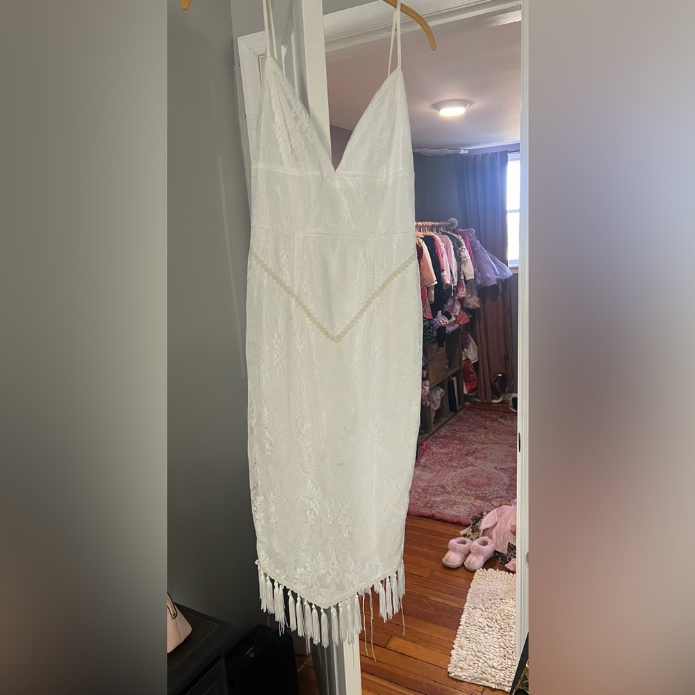 Pretty little thing white holiday dress, size 6
